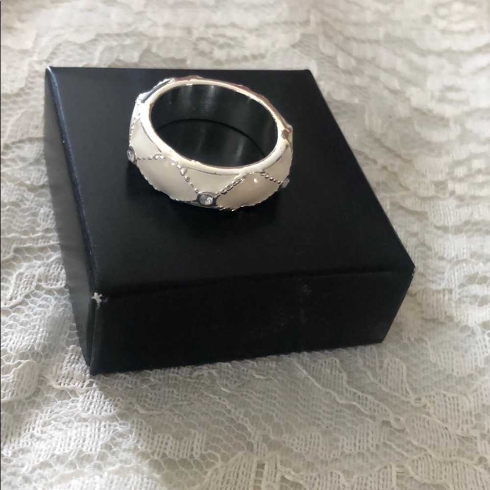 Eloquent Ring